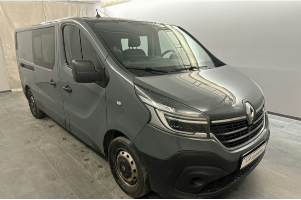 Renault Trafic L2H1 2,0dci 6-osób