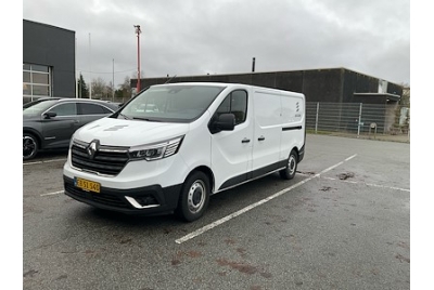Renault Trafic L2H1 2,0dci 150KM 6-osób Automat